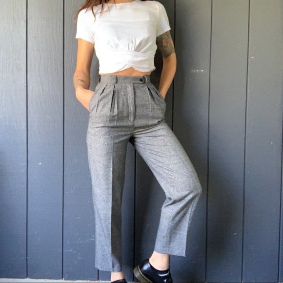 Vintage Pants - SOLD!!Vintage T.R. Bentley grey pinstripe pleated pant Sz 7/8